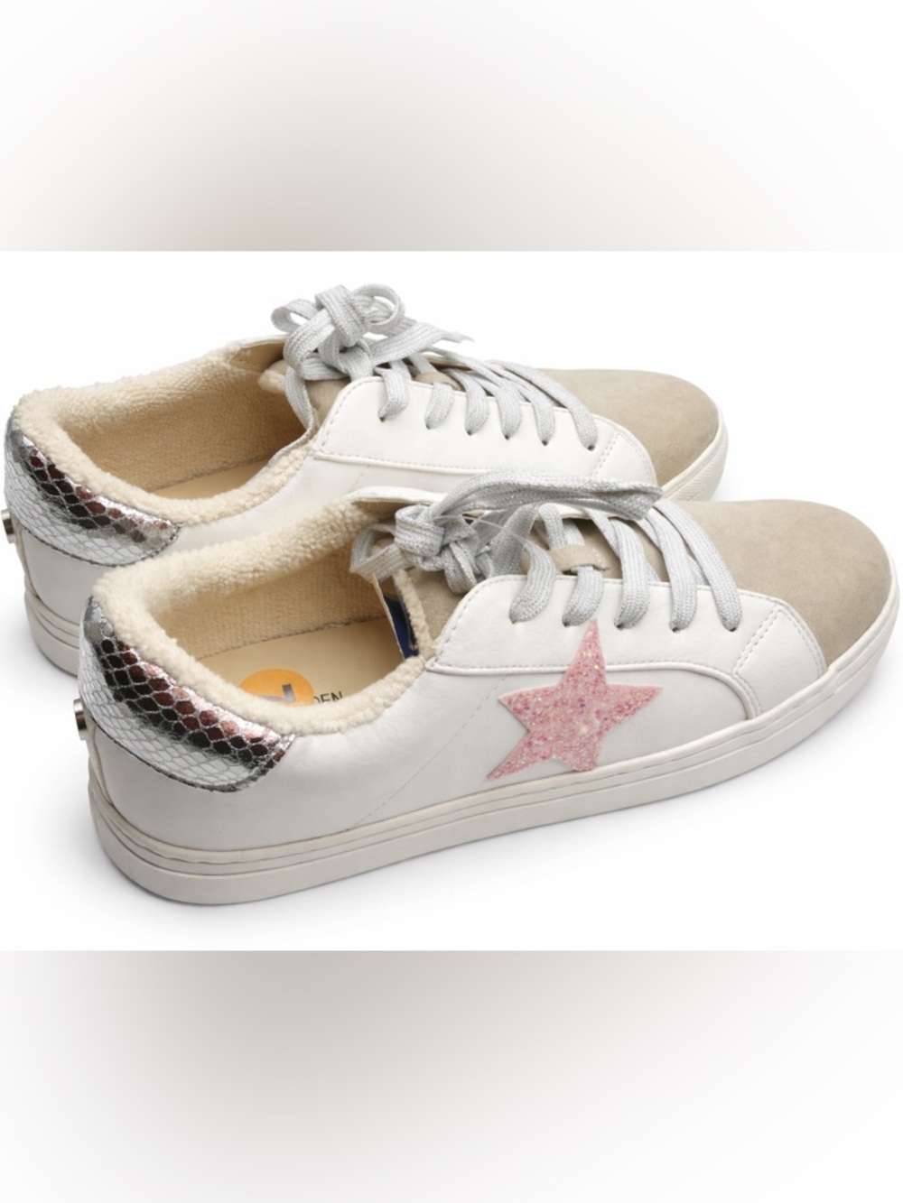 Steve Madden NWT White Leather Star Sneakers with Pink Glitter Star